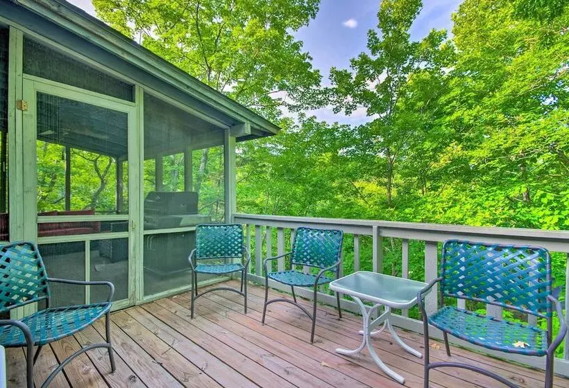 Margarita Resort Retreat In Osage Beach!