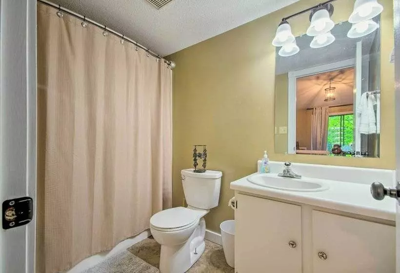 Margarita Resort Retreat In Osage Beach!