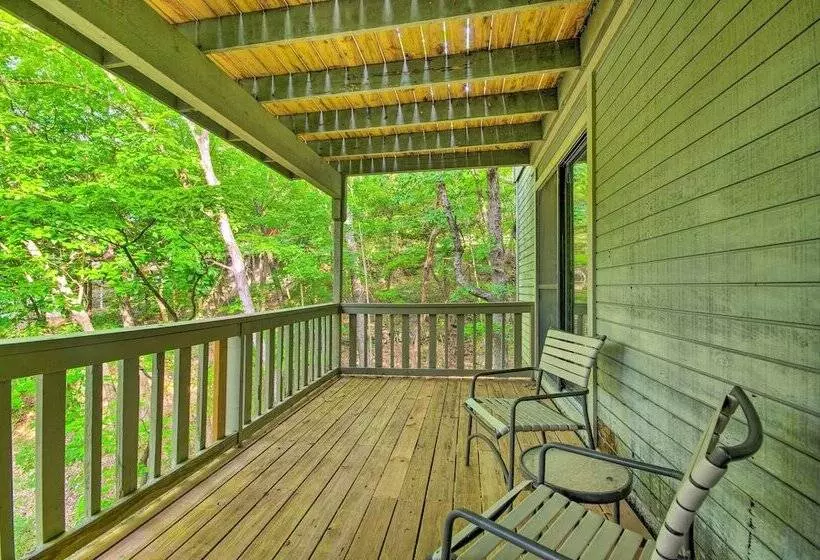 Margarita Resort Retreat In Osage Beach!