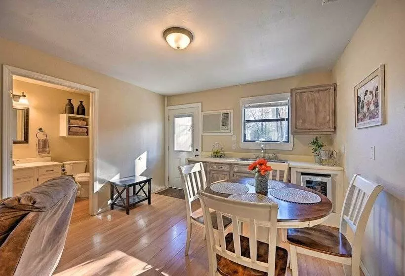 Pet Friendly  Shady Oaks  Broken Bow Gem W/ Patio!