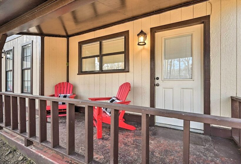 Pet Friendly Shady Oaks Broken Bow Gem W/ Patio!