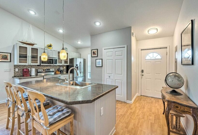 Punta Gorda Home W/ Lanai < 2 Mi To Downtown!