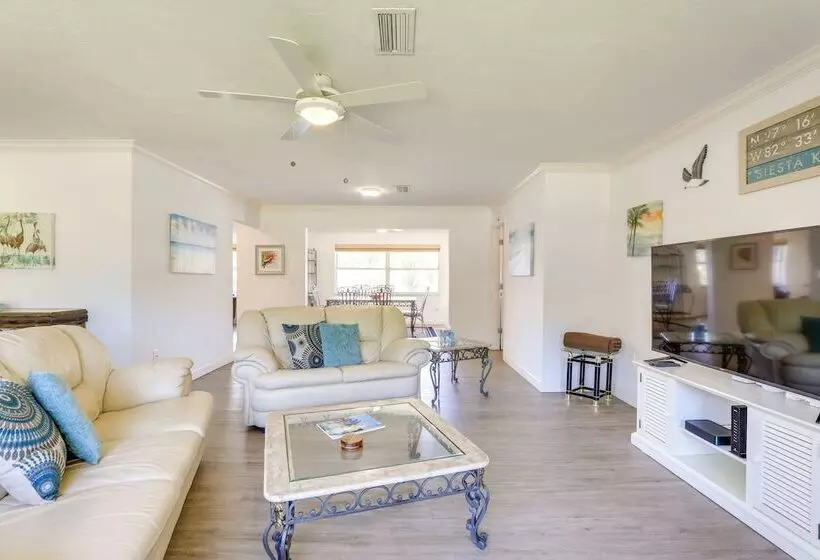 Sarasota House W/ Private Pool   4 Mi To Beach!