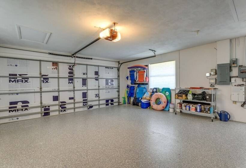 Sarasota House W/ Private Pool   4 Mi To Beach!