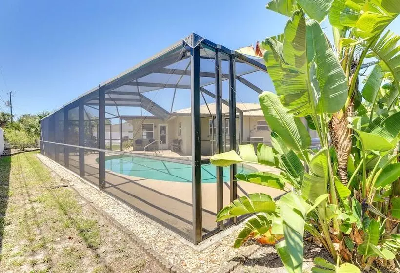 Sarasota House W/ Private Pool   4 Mi To Beach!