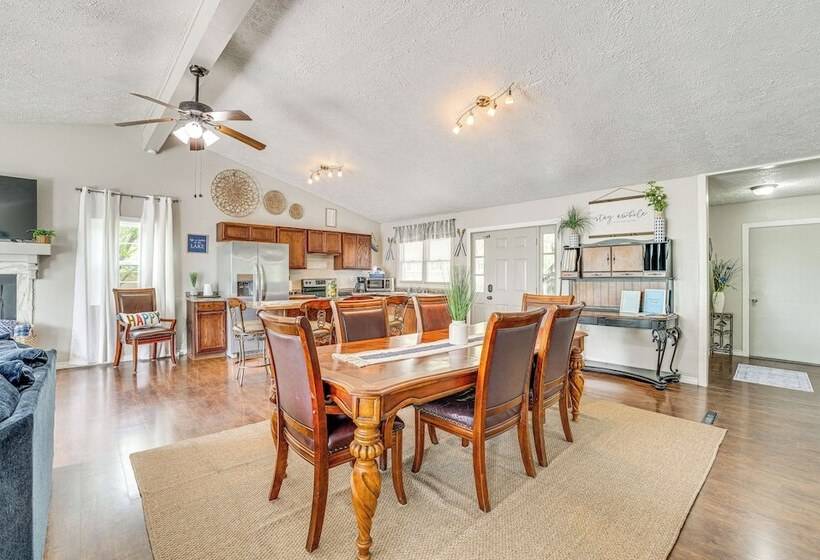 Shell Knob Home W/deck & Table Rock Lake View