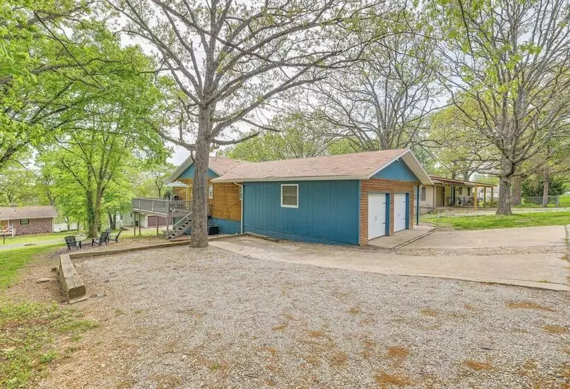 Shell Knob Home W/deck & Table Rock Lake View
