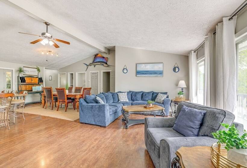 Shell Knob Home W/deck & Table Rock Lake View