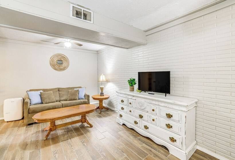 Shell Knob Home W/deck & Table Rock Lake View