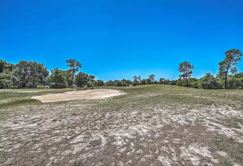 Spring Hill Home W/ Pool ~ 1 Mi To Weeki Wachee