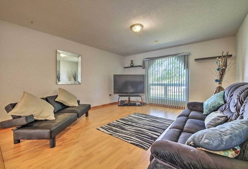 Spring Hill Home W/ Pool ~ 1 Mi To Weeki Wachee