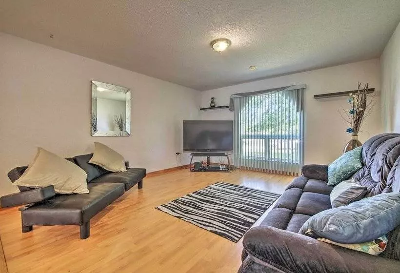 Spring Hill Home W/ Pool ~ 1 Mi To Weeki Wachee