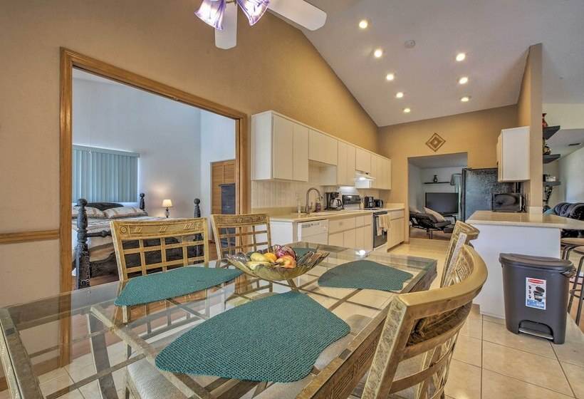 Spring Hill Home W/ Pool ~ 1 Mi To Weeki Wachee