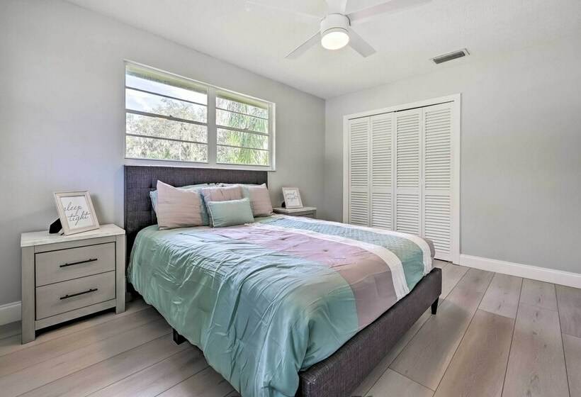 Tampa Home W/ Pool < 4 Mi To Busch Gardens!