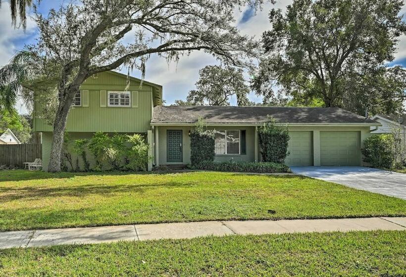 Tampa Home W/ Pool < 4 Mi To Busch Gardens!