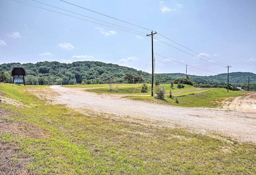 Updated Cabin W/ Direct Lake Access & Pool!