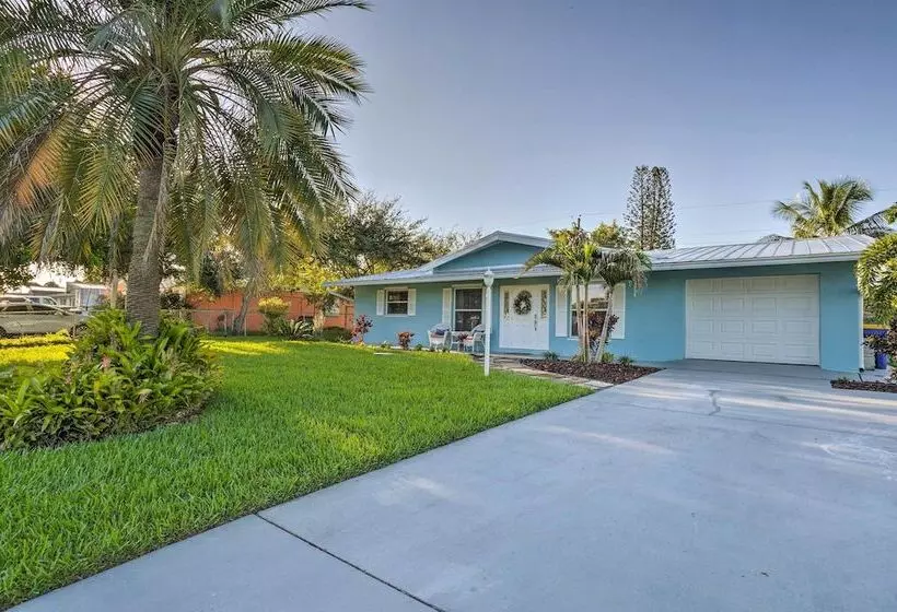 Dog Friendly Jensen Beach Home < 3 Mi To Ocean!