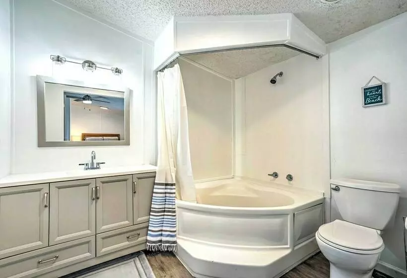 Waterfront Panama City Beach Vacation Rental!
