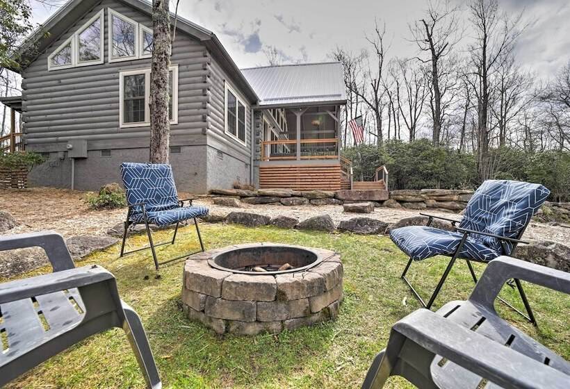Deck + Fire Pits: Lake Toxaway Getaway!