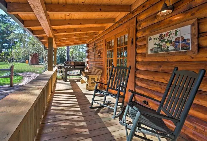 Beaver Creek Lodge    Huntington Home W/ Pond!