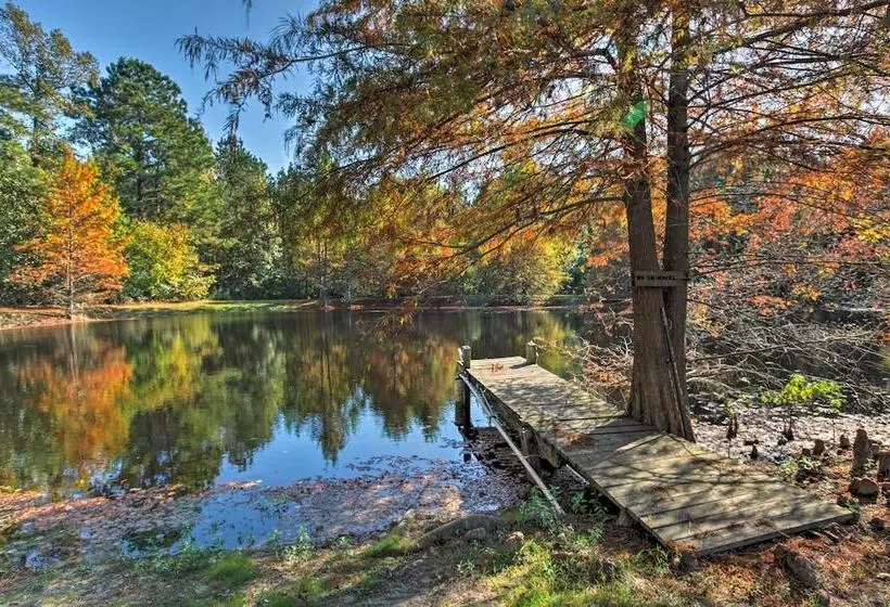 Beaver Creek Lodge    Huntington Home W/ Pond!