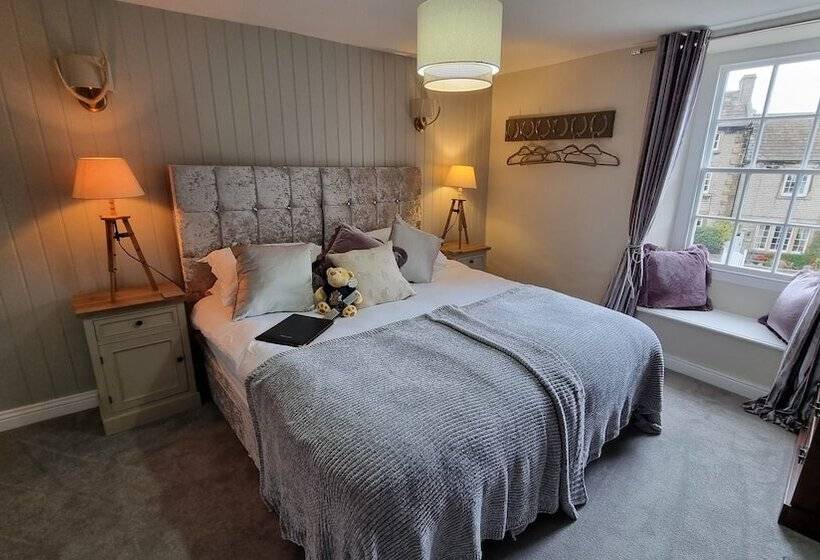 ベッドアンドブレックファースト Castle Keep Tea Room