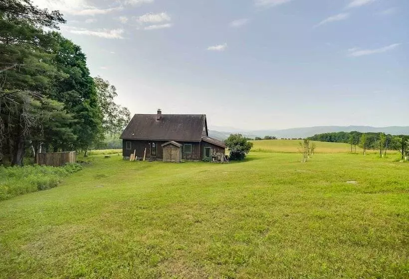 Breathtaking Mtn Views: Stylish Rustic Retreat!