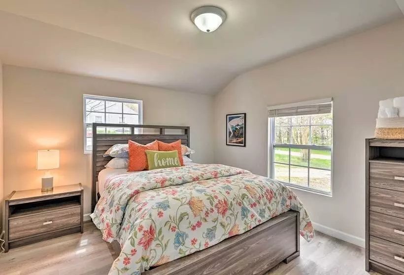 Bright Columbia Home: 47 Mi To Dtwn Nashville