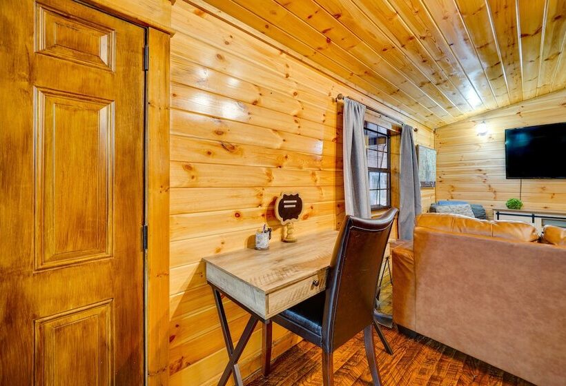 Broken Bow Abode W/ Hot Tub < 7 Mi To Lake!