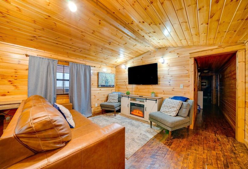 Broken Bow Abode W/ Hot Tub < 7 Mi To Lake!