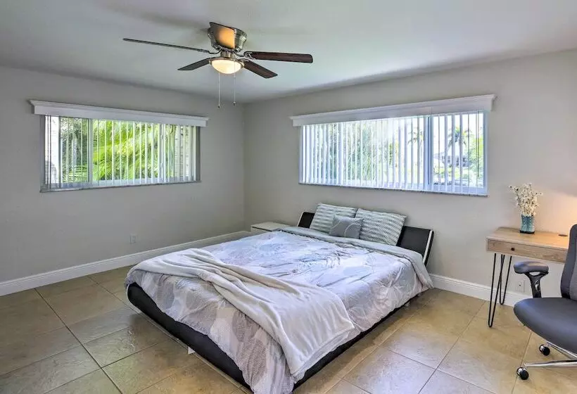 5 Mi To Beach: Canalfront Home In Cape Coral!