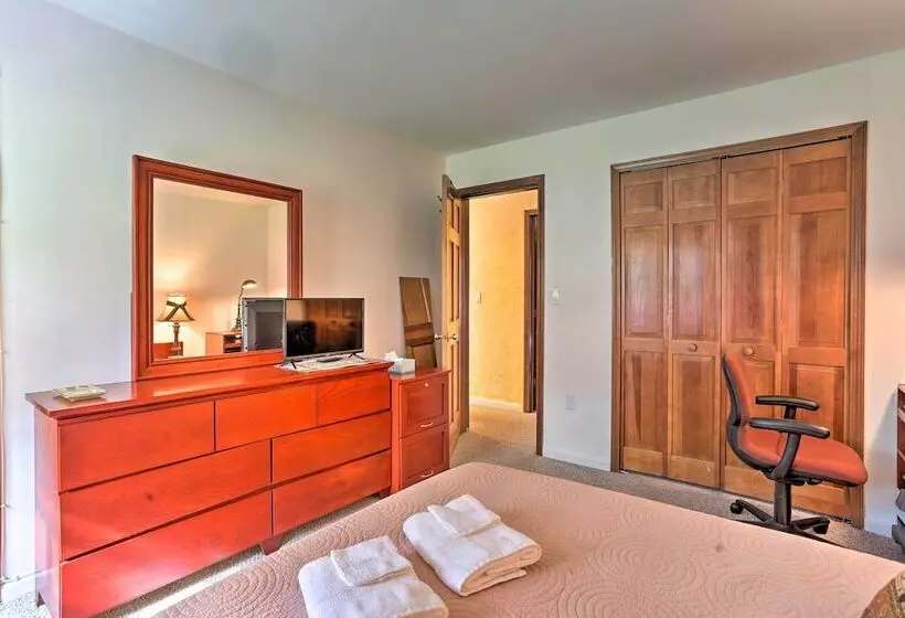 Catskills Home Near Skiing   Best Of Both Worlds!