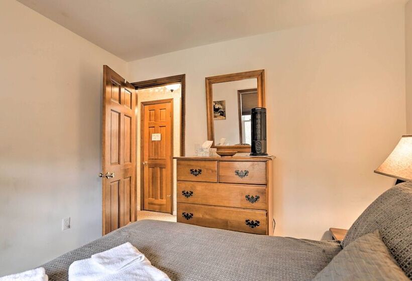 Catskills Home Near Skiing   Best Of Both Worlds!