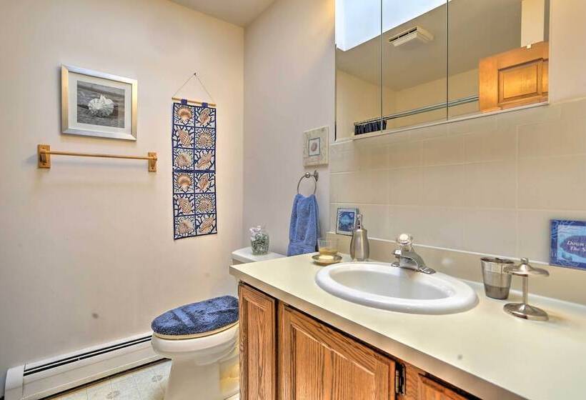 Catskills Home Near Skiing   Best Of Both Worlds!