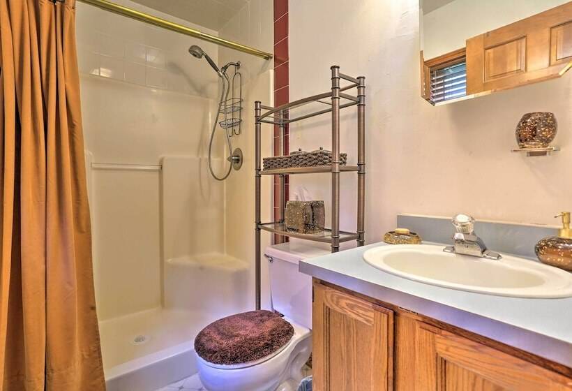 Catskills Home Near Skiing   Best Of Both Worlds!