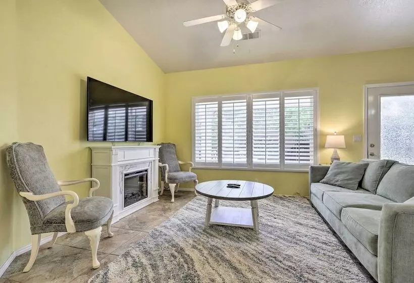 Charming Utah Abode W/ Patio, Grill & Yard!