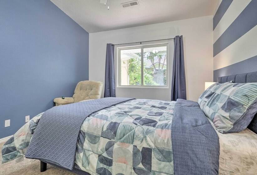 Charming Utah Abode W/ Patio, Grill & Yard!