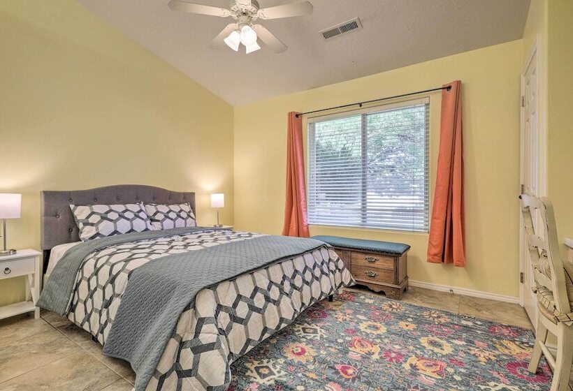 Charming Utah Abode W/ Patio, Grill & Yard!