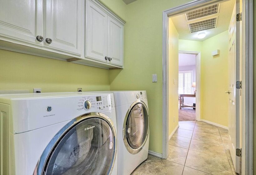 Charming Utah Abode W/ Patio, Grill & Yard!