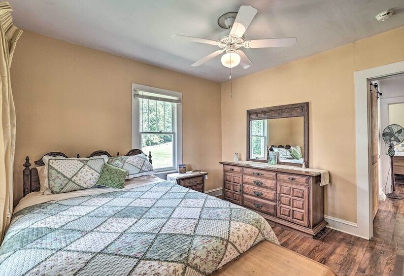 Fish, Bike & Hike: Blue Ridge Cottage!