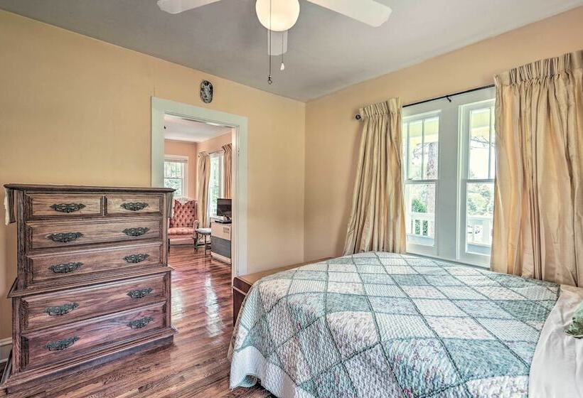 Fish, Bike & Hike: Blue Ridge Cottage!