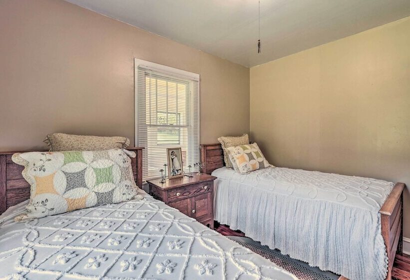 Fish, Bike & Hike: Blue Ridge Cottage!