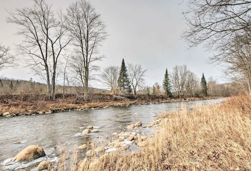 Cozy Franconia Cottage W/ Community Pool & Hot Tub