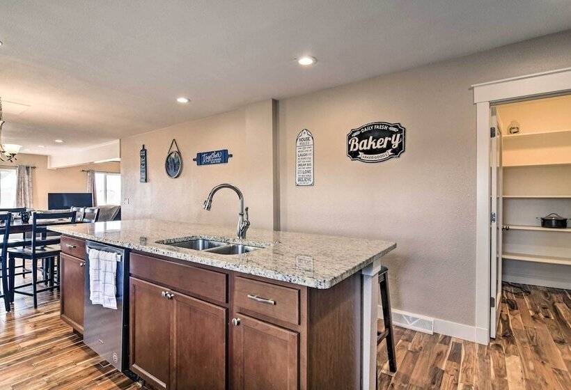 Cozy Retreat W/ Yard Space ~ 11 Mi To Longmont!