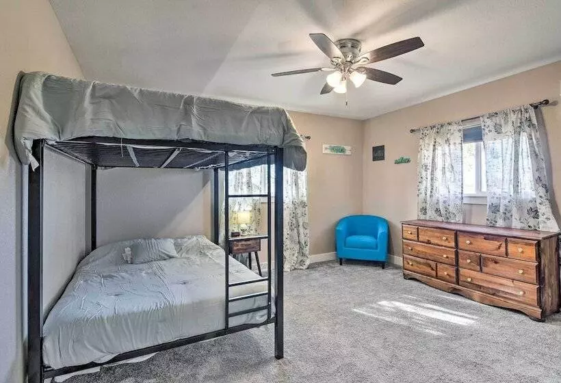 Cozy Retreat W/ Yard Space ~ 11 Mi To Longmont!