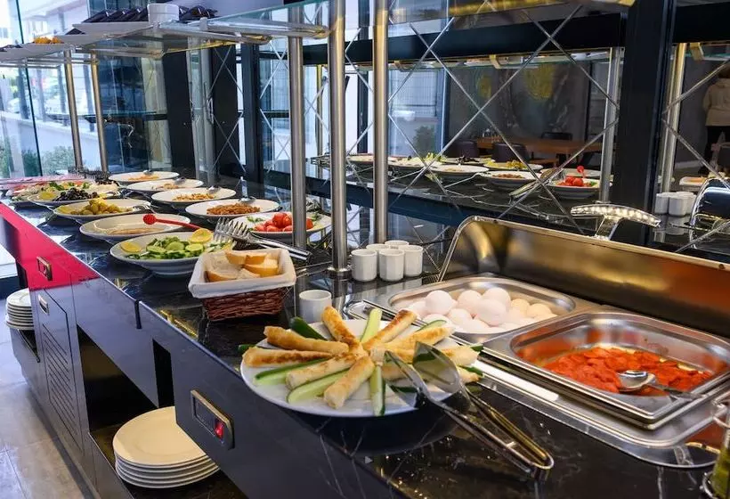 Ds Regulus Otel