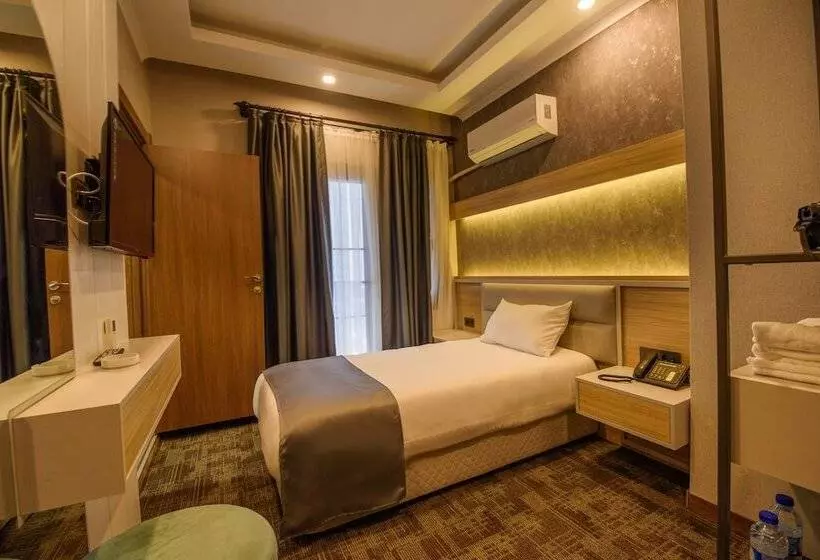 Ds Regulus Otel