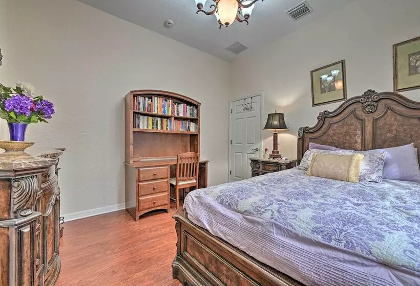 Elegant Valrico Home ~ 15 Mi To Downtown Tampa!