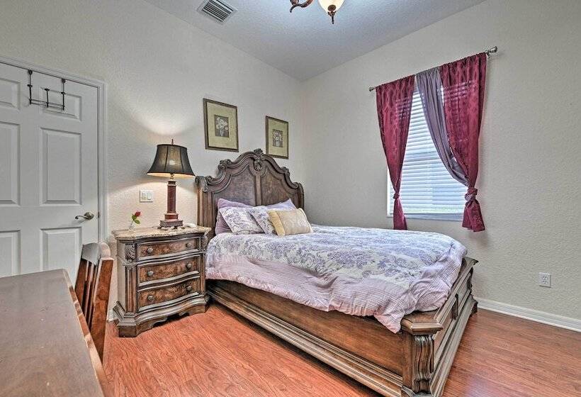 Elegant Valrico Home ~ 15 Mi To Downtown Tampa!