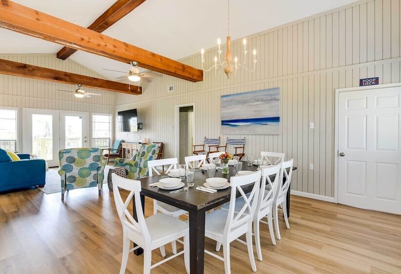 Freeport Home W/ Deck & Grill, Near Boat Ramp